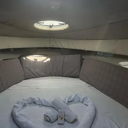 船屋 Refuge Marin - Twins Boat *